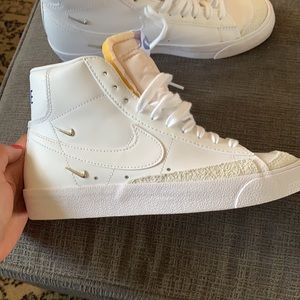 Nike High top blazer women’s sneaker